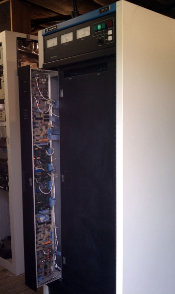 Harris SX 5 medium frequency AM transmitter