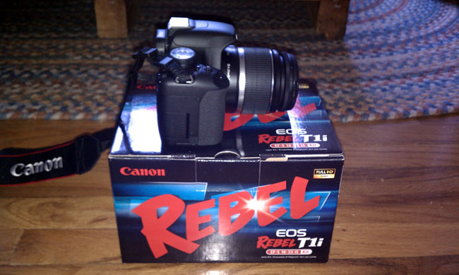 New Canon EOS Rebel T1i SLR camera