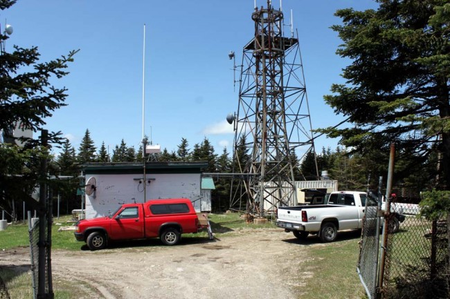 WVTQ transmitter site, Mount Equinox, Vermont
