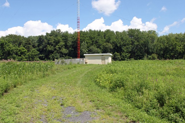 WKNY transmitter building and tower