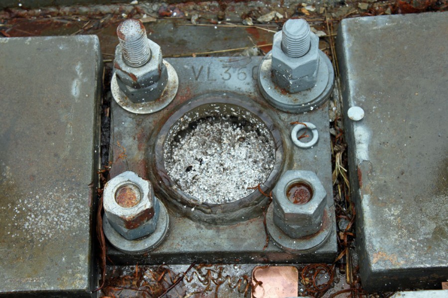 Tower Single Point Base tower-base-mounting-plate – Engineering Radio